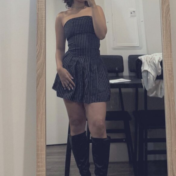Pinstripe Strapless Mini Dress With Pleated skirt - Picture 1 of 3